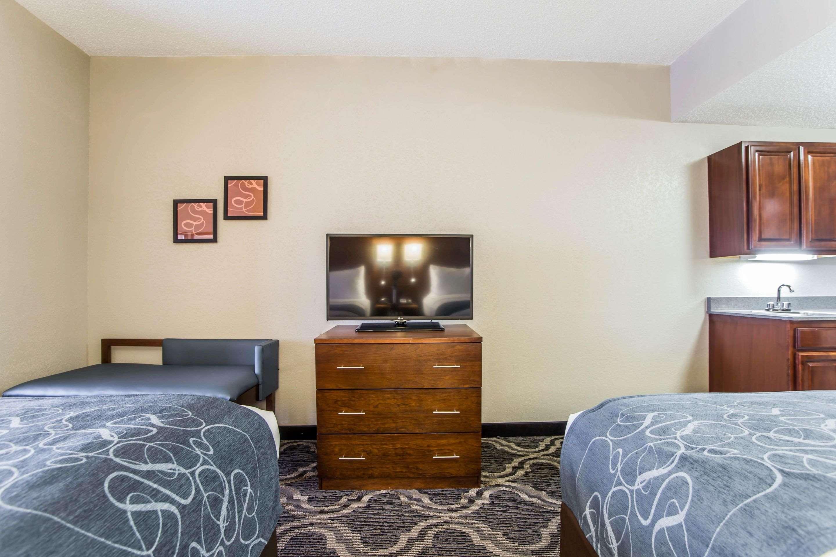 Comfort Suites Pineville - Ballantyne Area Exterior photo